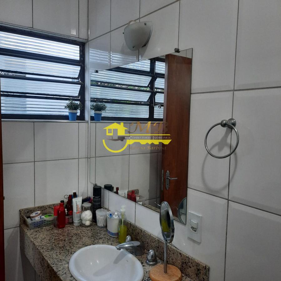 Casa à venda com 3 quartos, 192m² - Foto 14