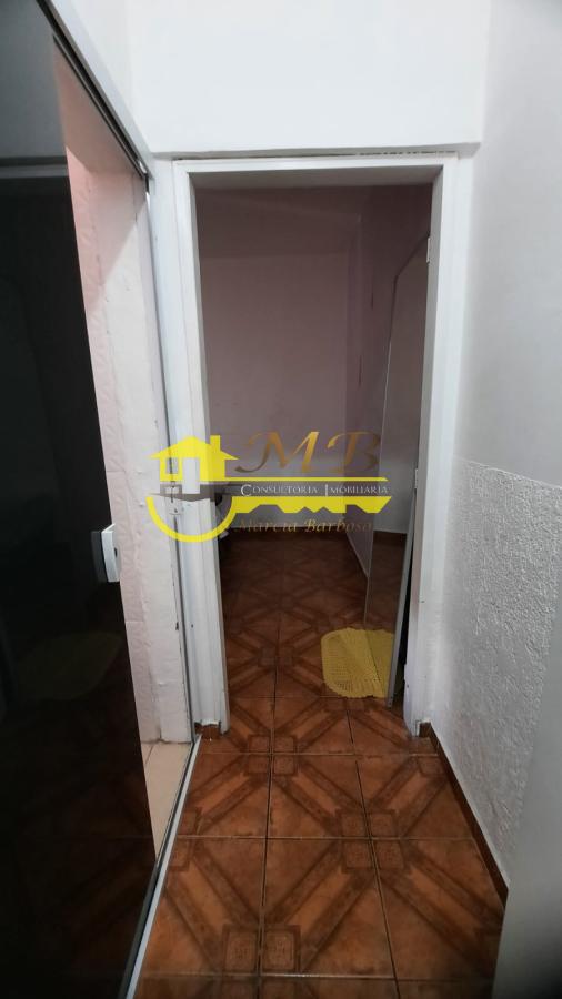 Casa à venda com 4 quartos, 180m² - Foto 17