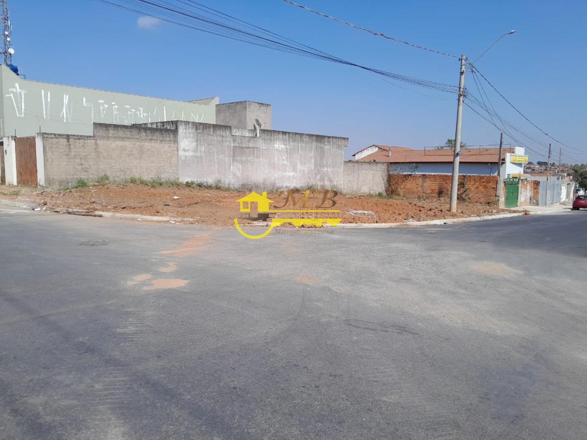 Terreno à venda, 300m² - Foto 1