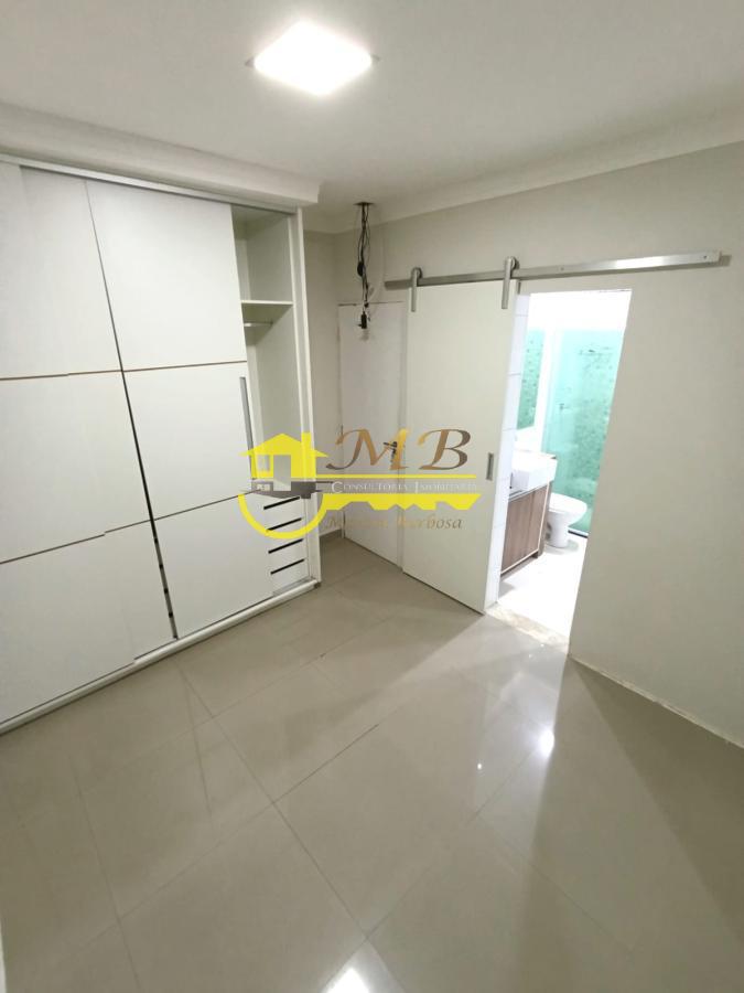 Casa à venda com 2 quartos, 200m² - Foto 8