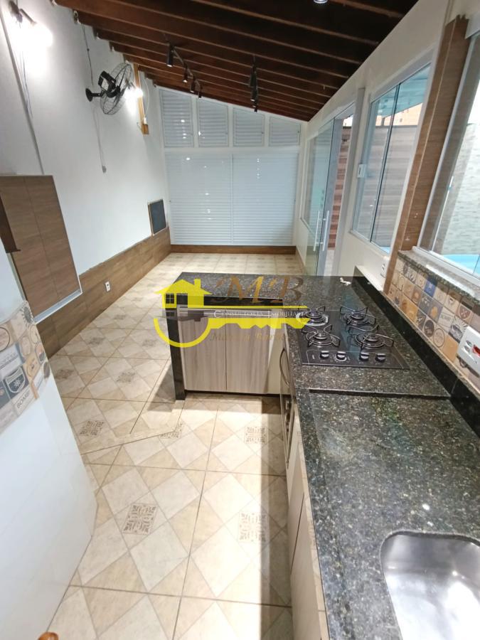 Casa à venda com 2 quartos, 200m² - Foto 14