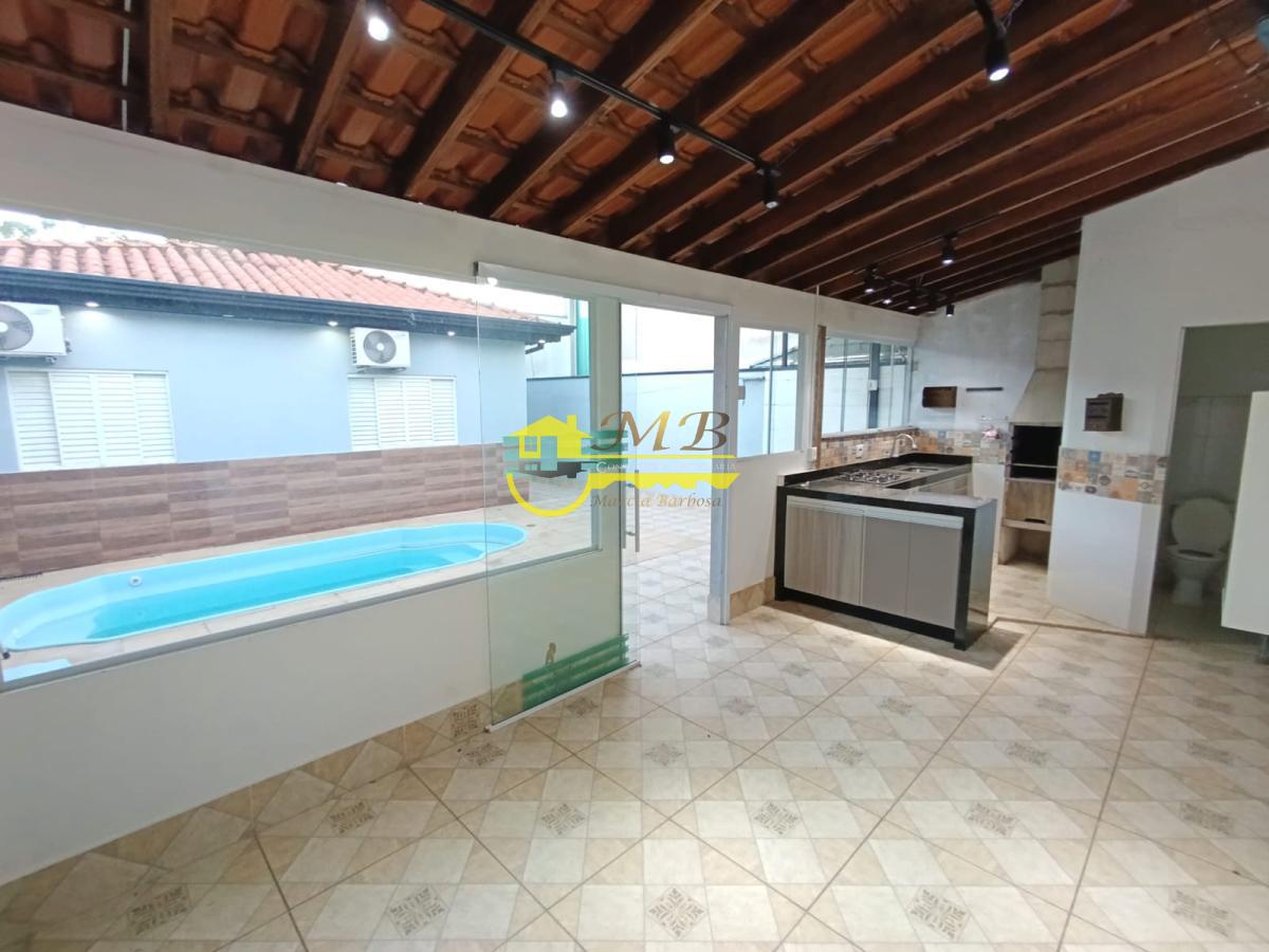 Casa à venda com 2 quartos, 200m² - Foto 15