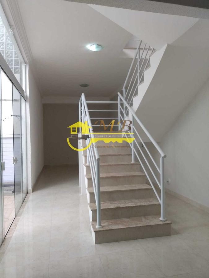 Casa à venda com 3 quartos, 218m² - Foto 20