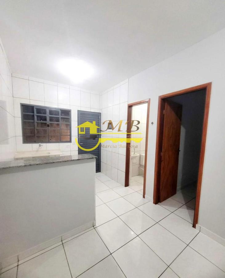 Casa à venda com 1 quarto, 350m² - Foto 6