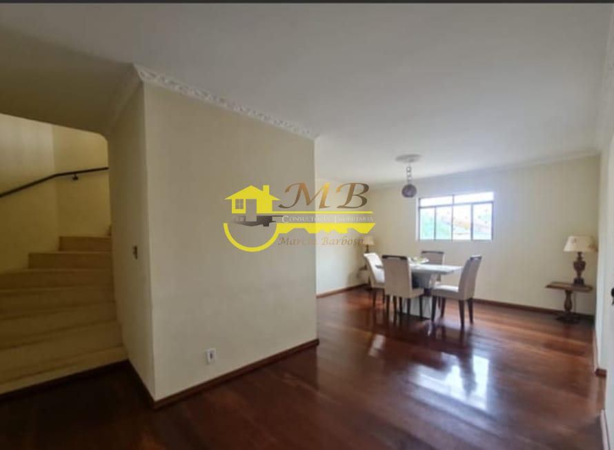 Casa à venda com 3 quartos, 278m² - Foto 4