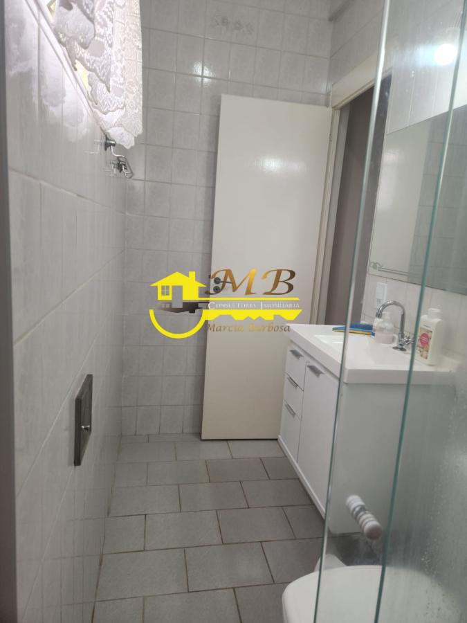 Apartamento à venda com 2 quartos, 67m² - Foto 4