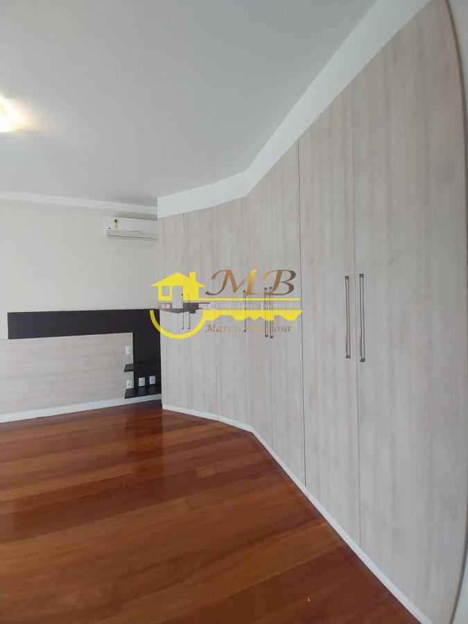 Casa à venda com 4 quartos, 315m² - Foto 15