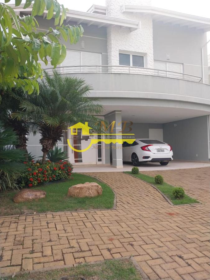 Casa à venda com 4 quartos, 315m² - Foto 1