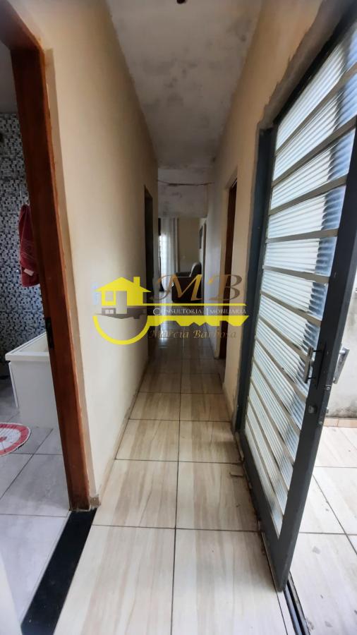 Casa à venda com 3 quartos, 200m² - Foto 5