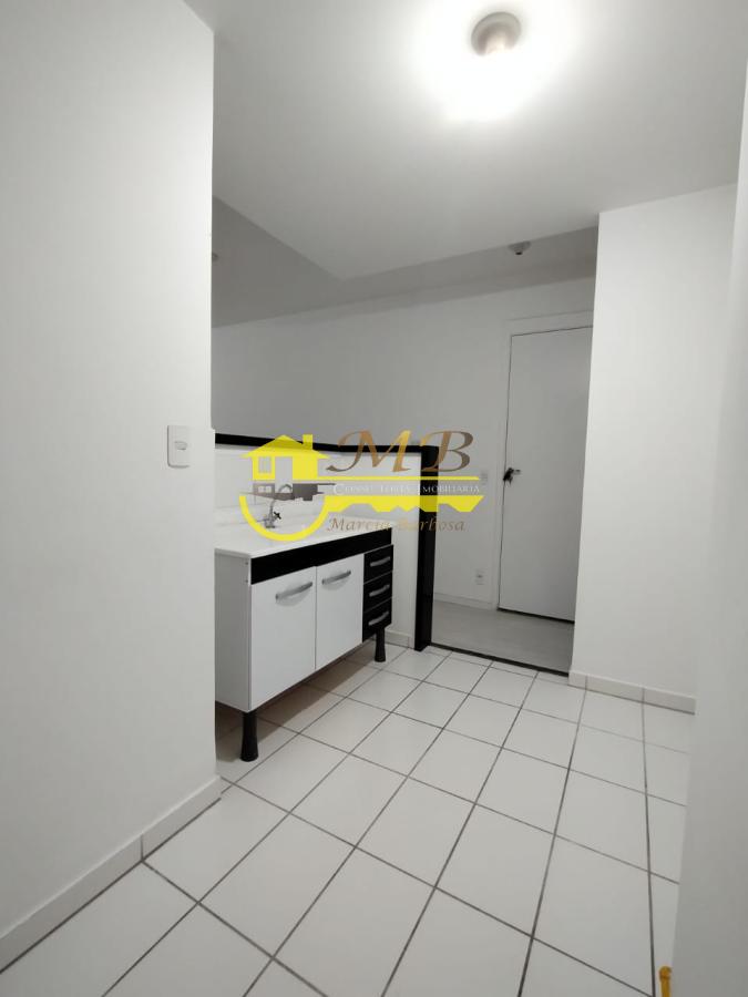 Apartamento à venda com 2 quartos, 51m² - Foto 4