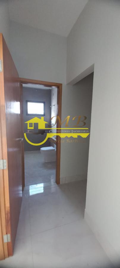 Casa à venda com 3 quartos, 250m² - Foto 15