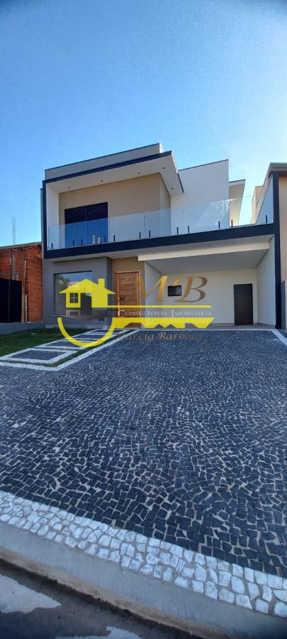 Casa à venda com 3 quartos, 250m² - Foto 2