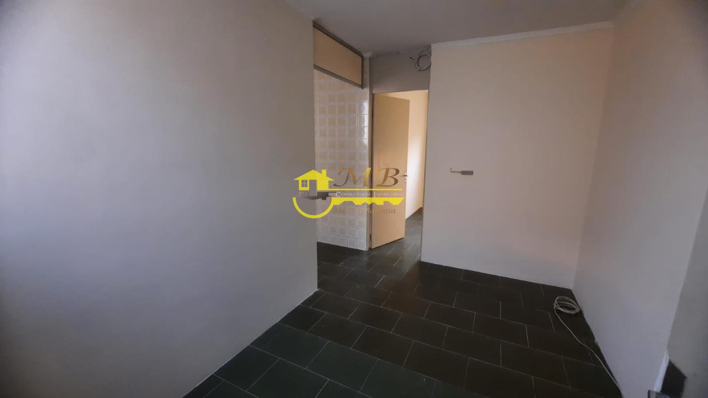 Apartamento à venda com 2 quartos, 42m² - Foto 3