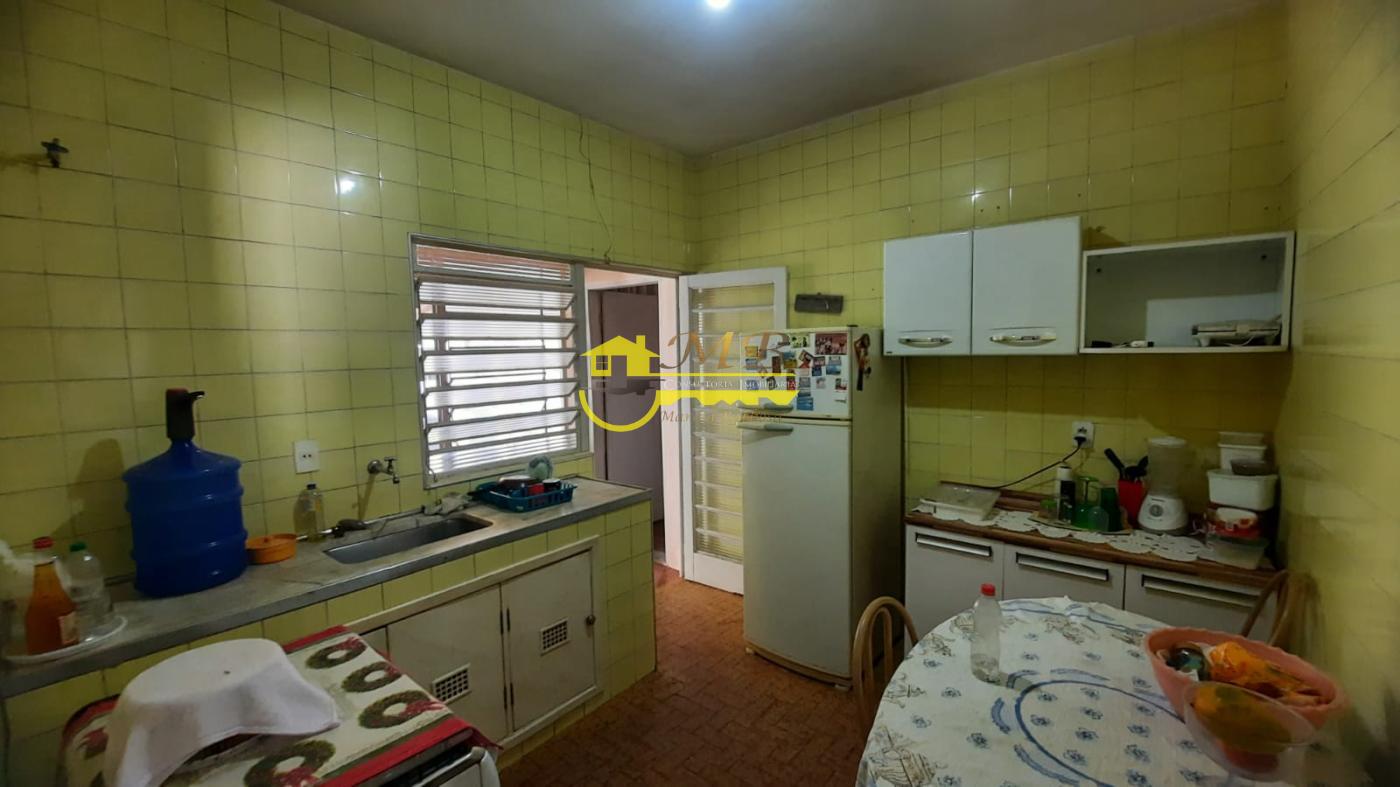 Casa à venda com 3 quartos, 80m² - Foto 6