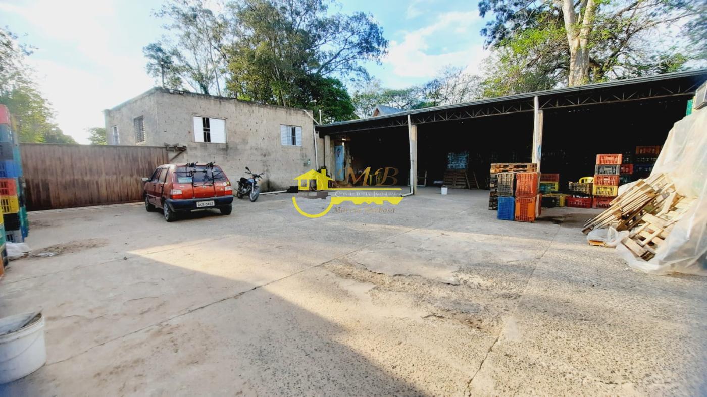 Chácara à venda com 3 quartos, 2000m² - Foto 1