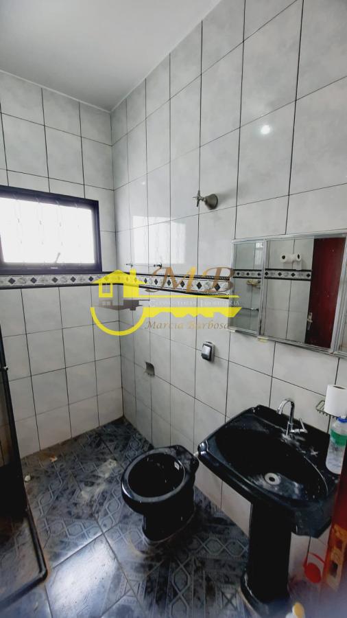 Casa para alugar com 3 quartos, 100m² - Foto 7