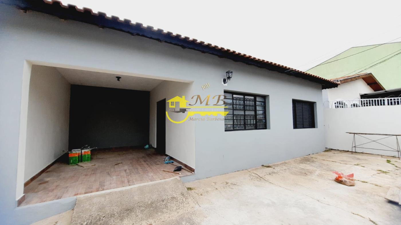 Casa para alugar com 3 quartos, 100m² - Foto 1