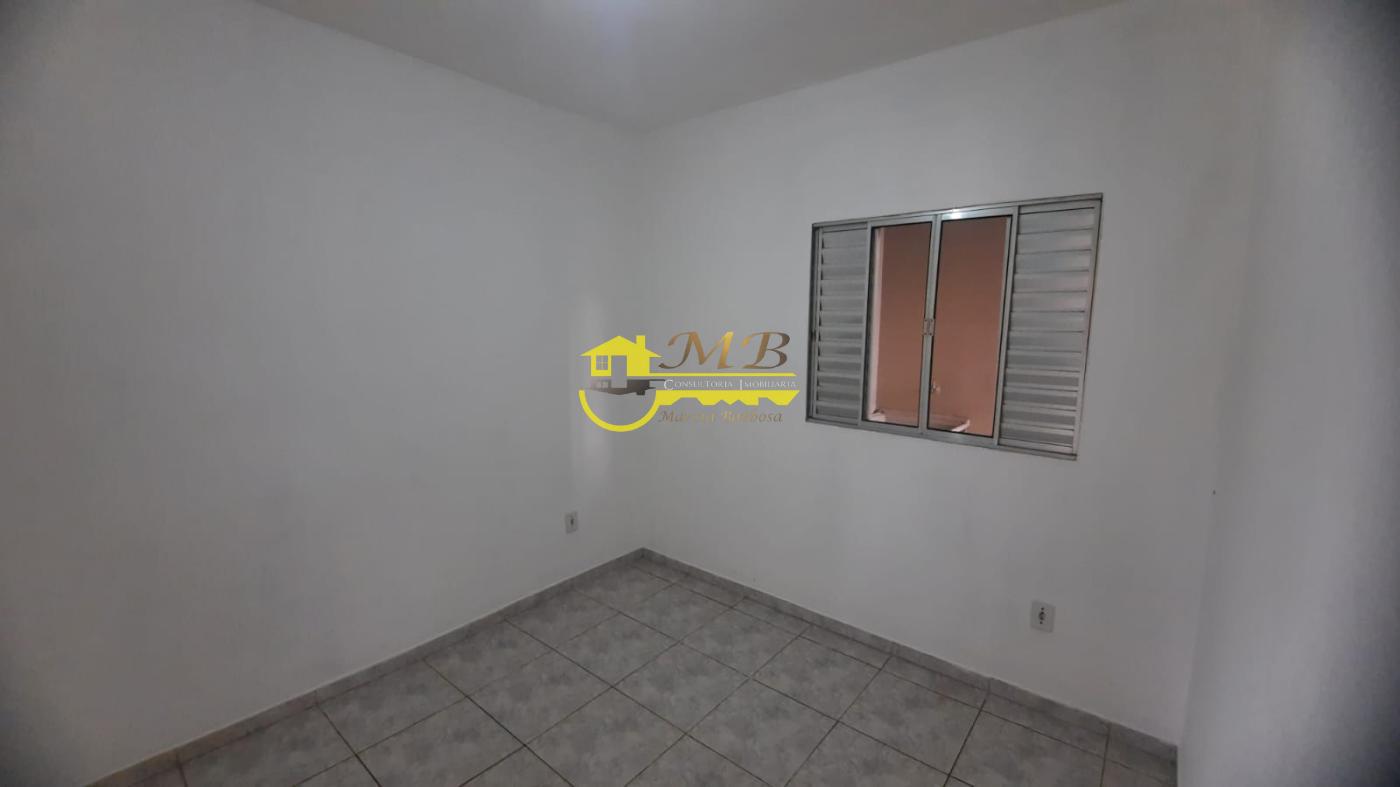 Casa para alugar com 2 quartos, 60m² - Foto 9